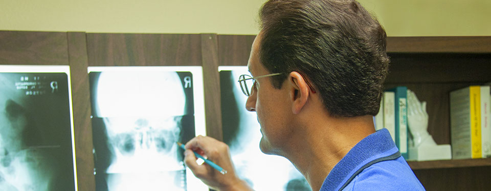 chiropractor, Dr. Charles Gardner D.C.